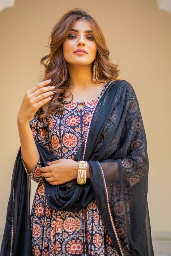 Black Bagru Print Dress Set - Image 6