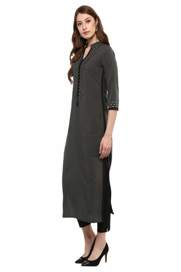 Grey Colour 3/4Th Sleeve Crepe Straight Kurta - Image 4