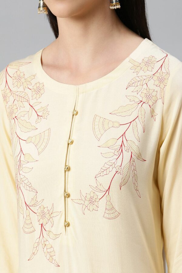 Cream Color Foil Print Straight Kurta - Image 4