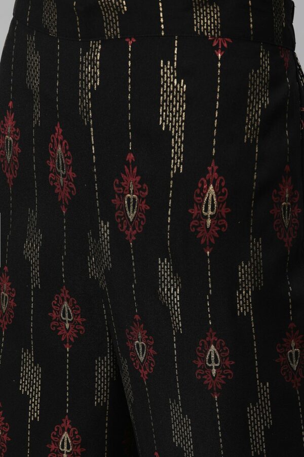 Black Color Foil Print Straight Kurta And Pant Set - Image 6