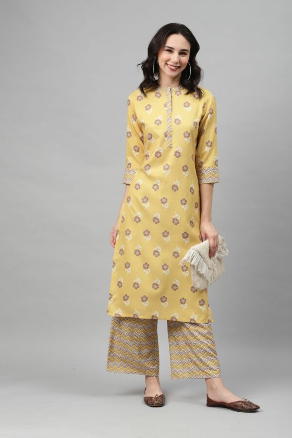 Yellow Color Screen Print Straight Kurta - Image 5