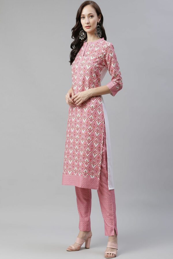 Pink Color Digital Printed Straight Kurta - Image 2