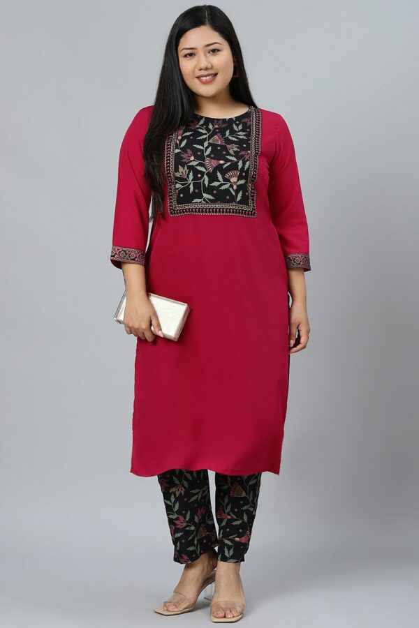 Pink Colour Solid Straight Crepe Kurta With Pant - Image 5