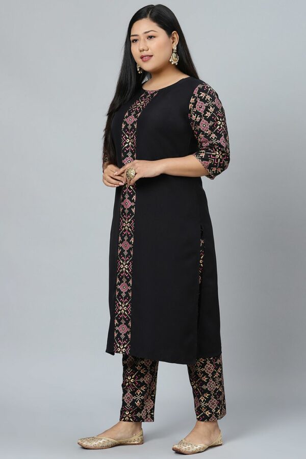 Black Colour Solid Straight Crepe Kurta With Pant - Image 2