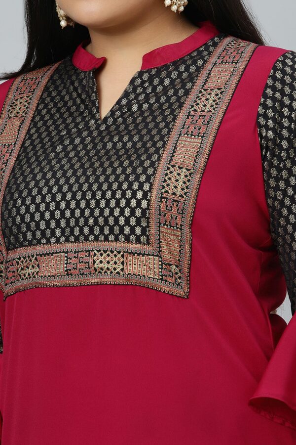 Dark Pink Colour Foil Print Straight Crepe Kurta With Pant - Image 4