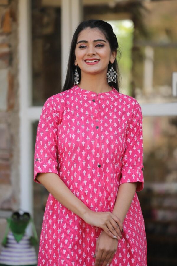 Pink Fashionable Cotton katha A-line Kurti - Plus Sizes - Image 4