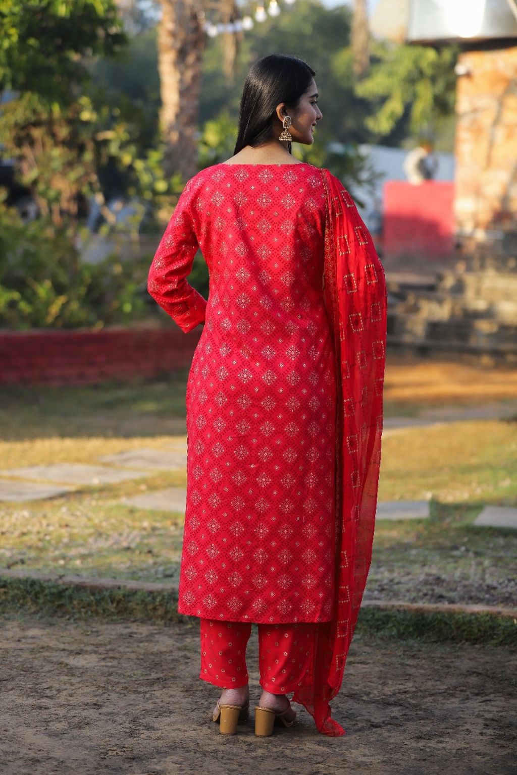 Shades Salwar Suits and Sets : Buy Shades Red Cotton Rayon Kurti With White  Cotton Rayon Trouser Pant (Set of 2) Online | Nykaa Fashion