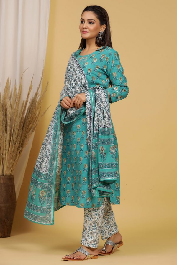 Cotton Roses Printed Kurti with Printed Pant & Beautiful Dupatta-1Set - Image 2